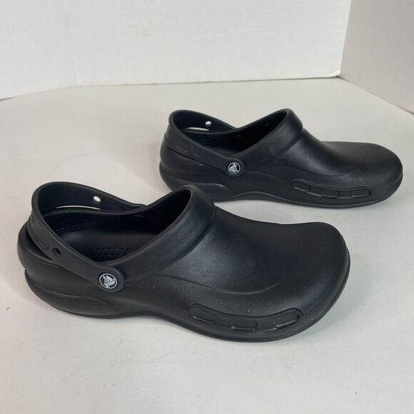 Crocs Classic Clog Sandle Mens 10 Womens 12, All Black, Strap, Unvented - Picture 2 of 9